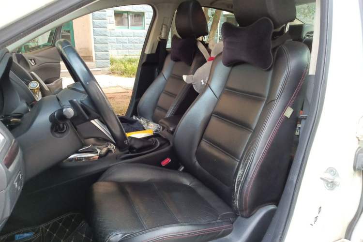 Used Mazda Atenza 2014 2.5L Blue Sky Prestige Edition Left Front Seat