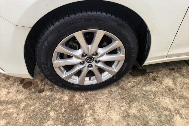 Used Mazda Atenza 2014 2.0L Blue Sky Fashion Edition Left Front Wheel Hub