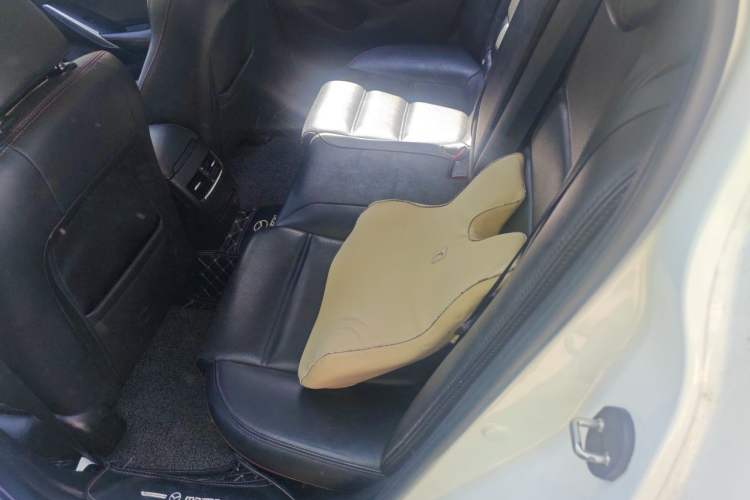 Used Mazda Atenza 2014 2.5L Blue Sky Prestige Edition Left Rear Seat