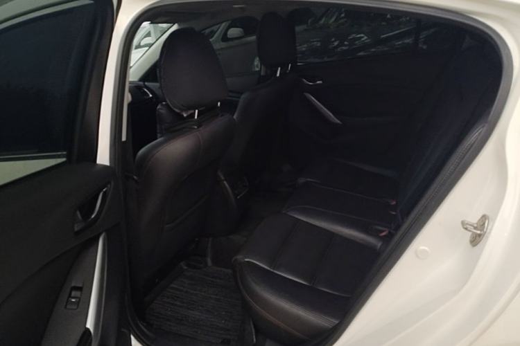 Used Mazda Atenza 2014 2.0L Blue Sky Luxury Edition Left Rear Seat