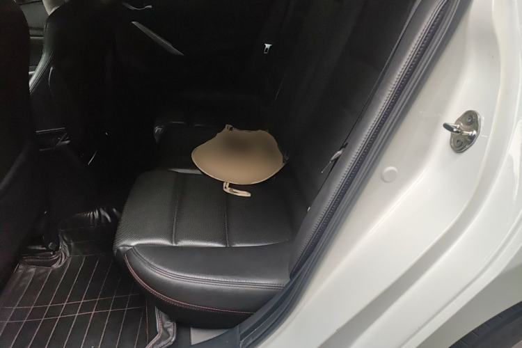 Used Mazda Atenza 2014 2.0L Blue Sky Luxury Edition Left Rear Seat