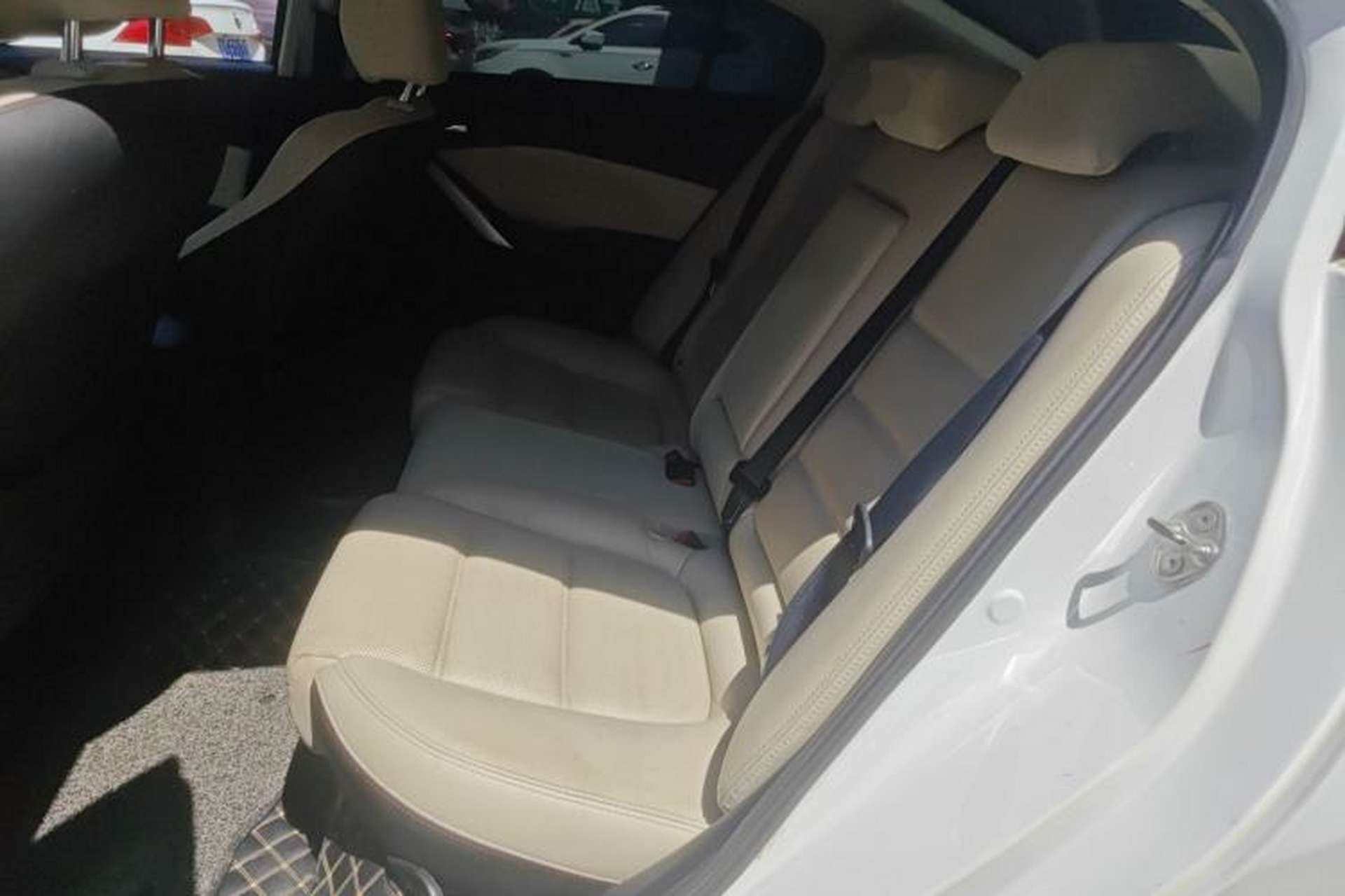 Used Mazda Atenza 2014 2.0L Blue Sky Luxury Edition Left Rear Seat