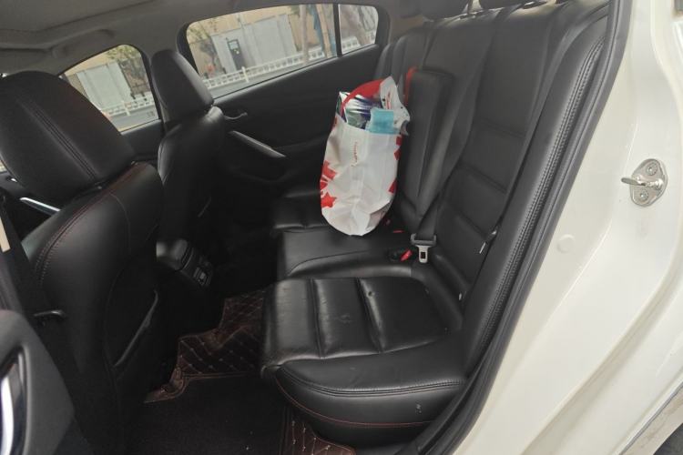 Used Mazda Atenza 2014 2.0L Blue Sky Luxury Edition Left Rear Seat