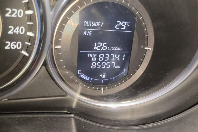 Used Mazda Atenza 2014 2.5L Blue Sky Prestige Edition Odometer Close Up