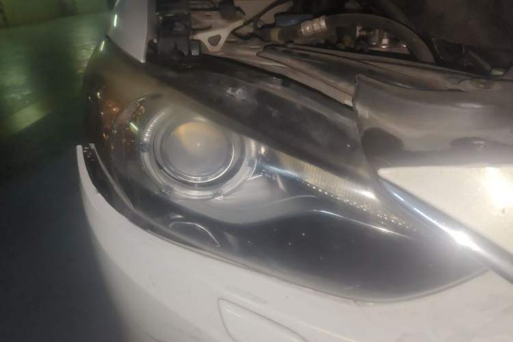 Used Mazda Atenza 2014 2.5L Blue Sky Prestige Edition Right Front Headlight