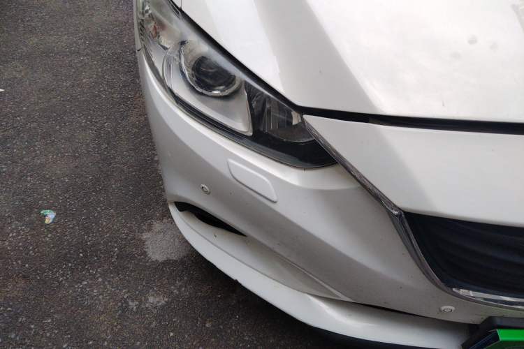 Used Mazda Atenza 2014 2.5L Blue Sky Prestige Edition Right Front Headlight