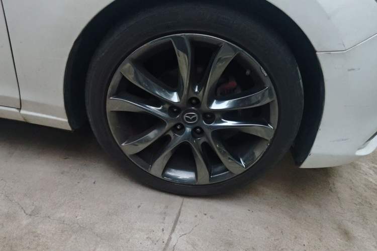 Used Mazda Atenza 2014 2.5L Blue Sky Prestige Edition Right Front Wheel Hub