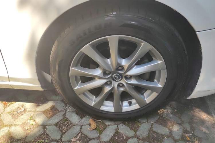 Used Mazda Atenza 2014 2.0L Blue Sky Luxury Edition Right Front Wheel Hub