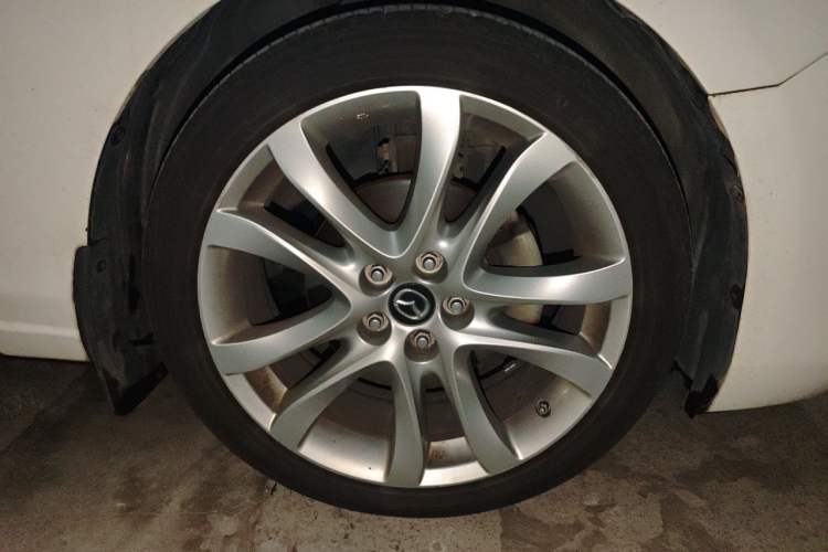 Used Mazda Atenza 2014 2.5L Blue Sky Prestige Edition Right Front Wheel Hub