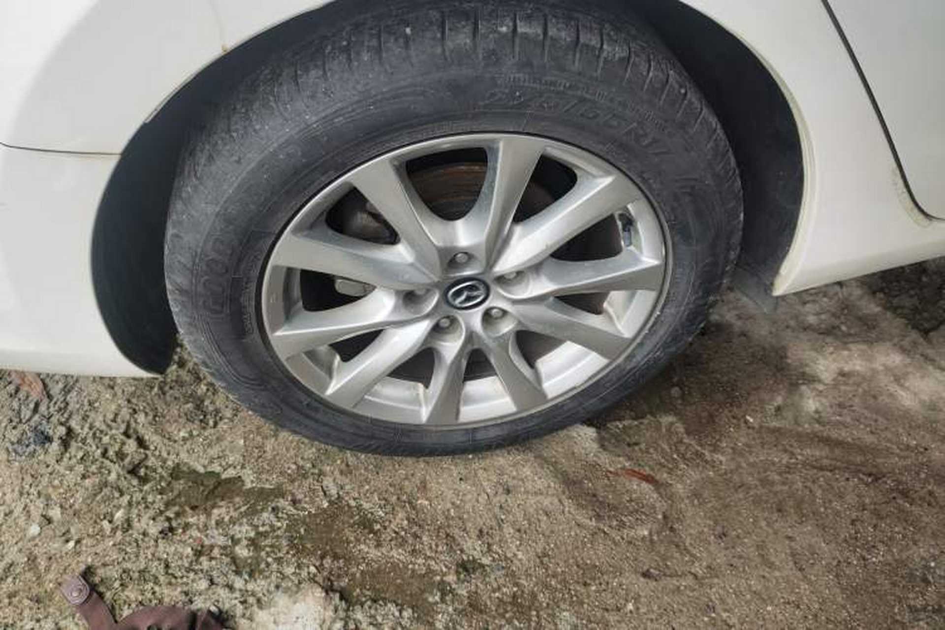 Used Mazda Atenza 2014 2.0L Blue Sky Luxury Edition Right Rear Wheel Hub
