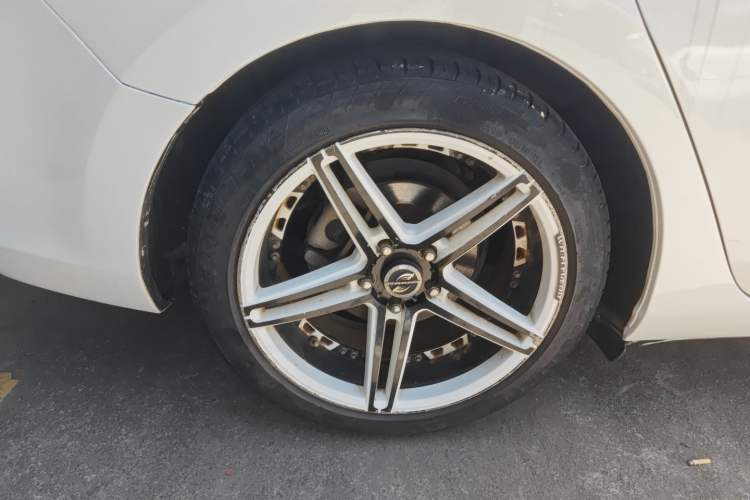 Used Mazda Atenza 2014 2.0L Blue Sky Luxury Edition Right Rear Wheel Hub