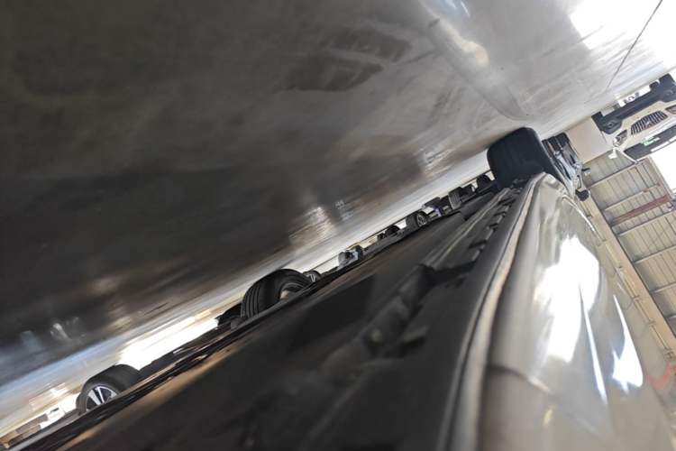 Used Mazda Atenza 2014 2.0L Blue Sky Luxury Edition Right Side Sill