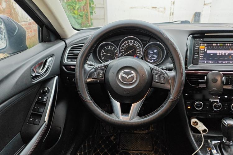 Used Mazda Atenza 2014 2.0L Blue Sky Luxury Edition Steering Wheel