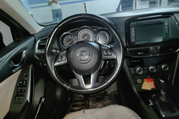 Used Mazda Atenza 2014 2.0L Blue Sky Luxury Edition Steering Wheel