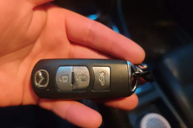 Used Mazda Atenza 2014 2.5L Blue Sky Prestige Edition Vehicle Key