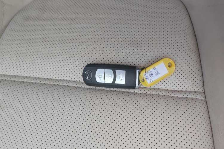 Used Mazda Atenza 2014 2.0L Blue Sky Luxury Edition Vehicle Key