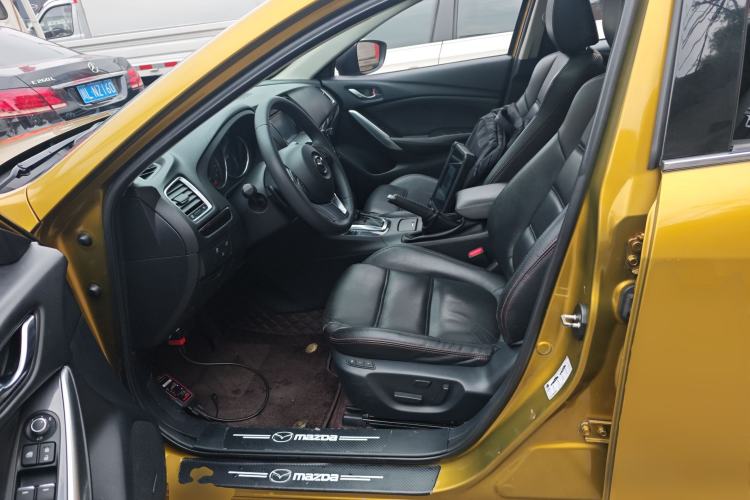 Used Mazda Atenza 2014 2.5L Blue Sky Prestige Edition Left Front Seat