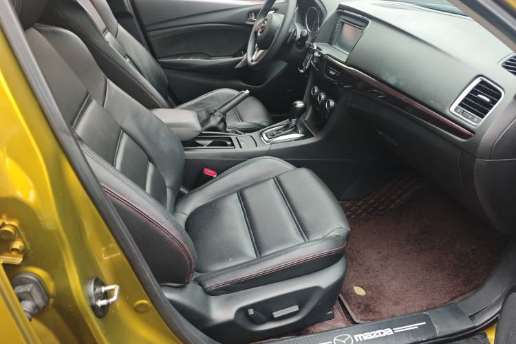 Used Mazda Atenza 2014 2.5L Blue Sky Prestige Edition Right Front Seat