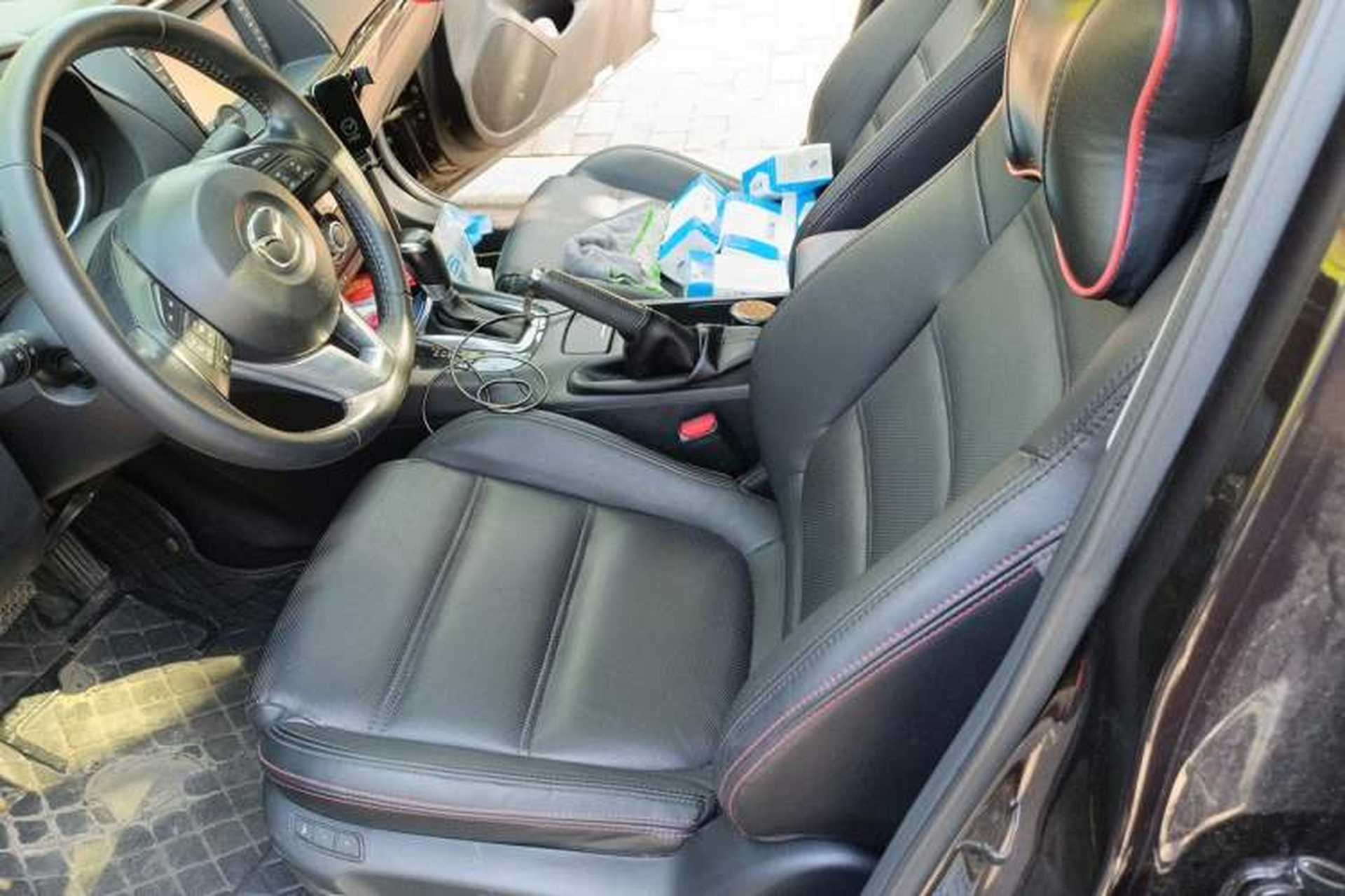 Used Mazda Atenza 2015 2.0L Blue Sky Luxury Edition Driver Seat