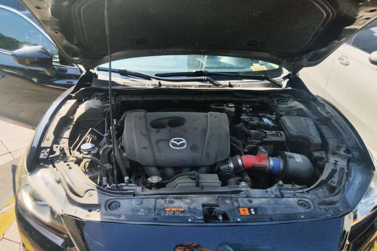 Used Mazda Atenza 2015 2.0L Blue Sky Luxury Edition Engine Bay