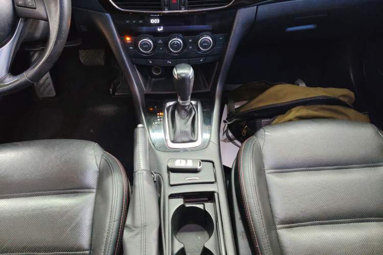 Used Mazda Atenza 2015 2.5L Blue Sky Prestige Edition Gear Lever