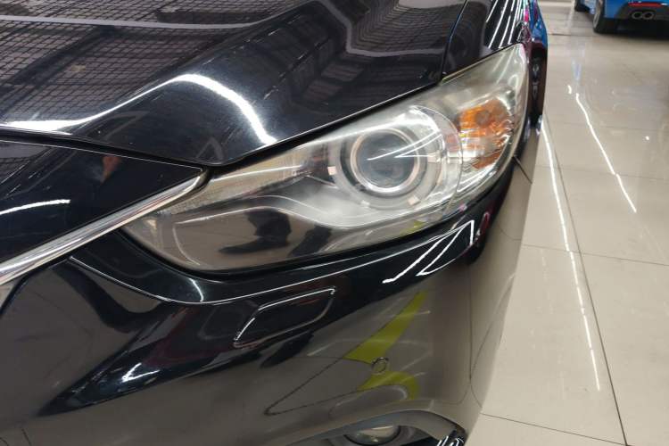 Used Mazda Atenza 2015 2.5L Blue Sky Prestige Edition Left Front Headlight