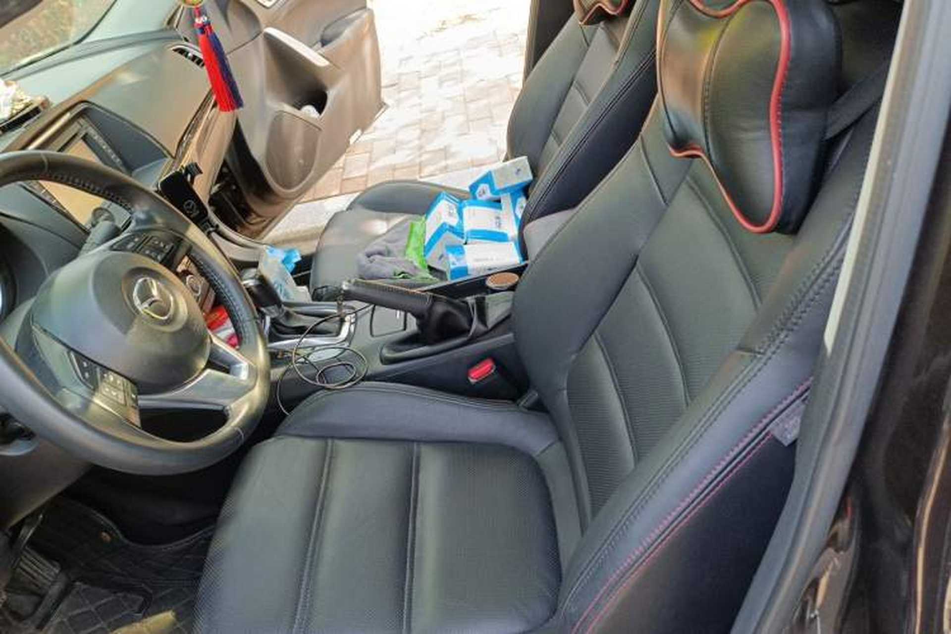 Used Mazda Atenza 2015 2.0L Blue Sky Luxury Edition Left Front Seat