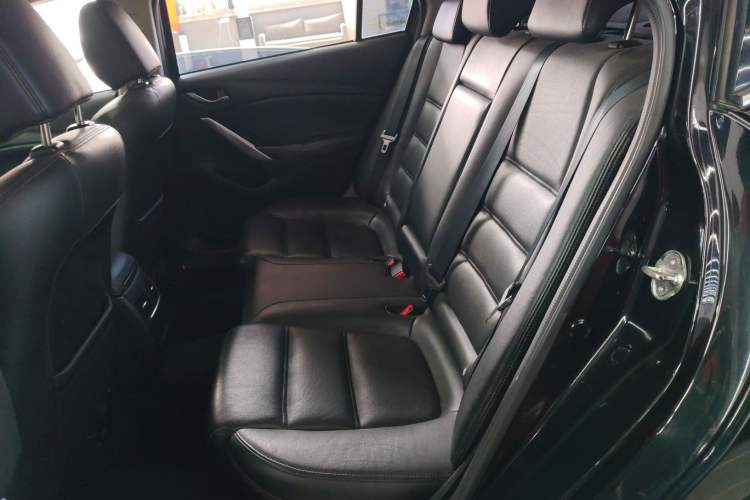 Used Mazda Atenza 2015 2.5L Blue Sky Prestige Edition Left Rear Seat