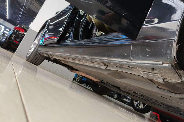 Used Mazda Atenza 2015 2.5L Blue Sky Prestige Edition Right Side Sill