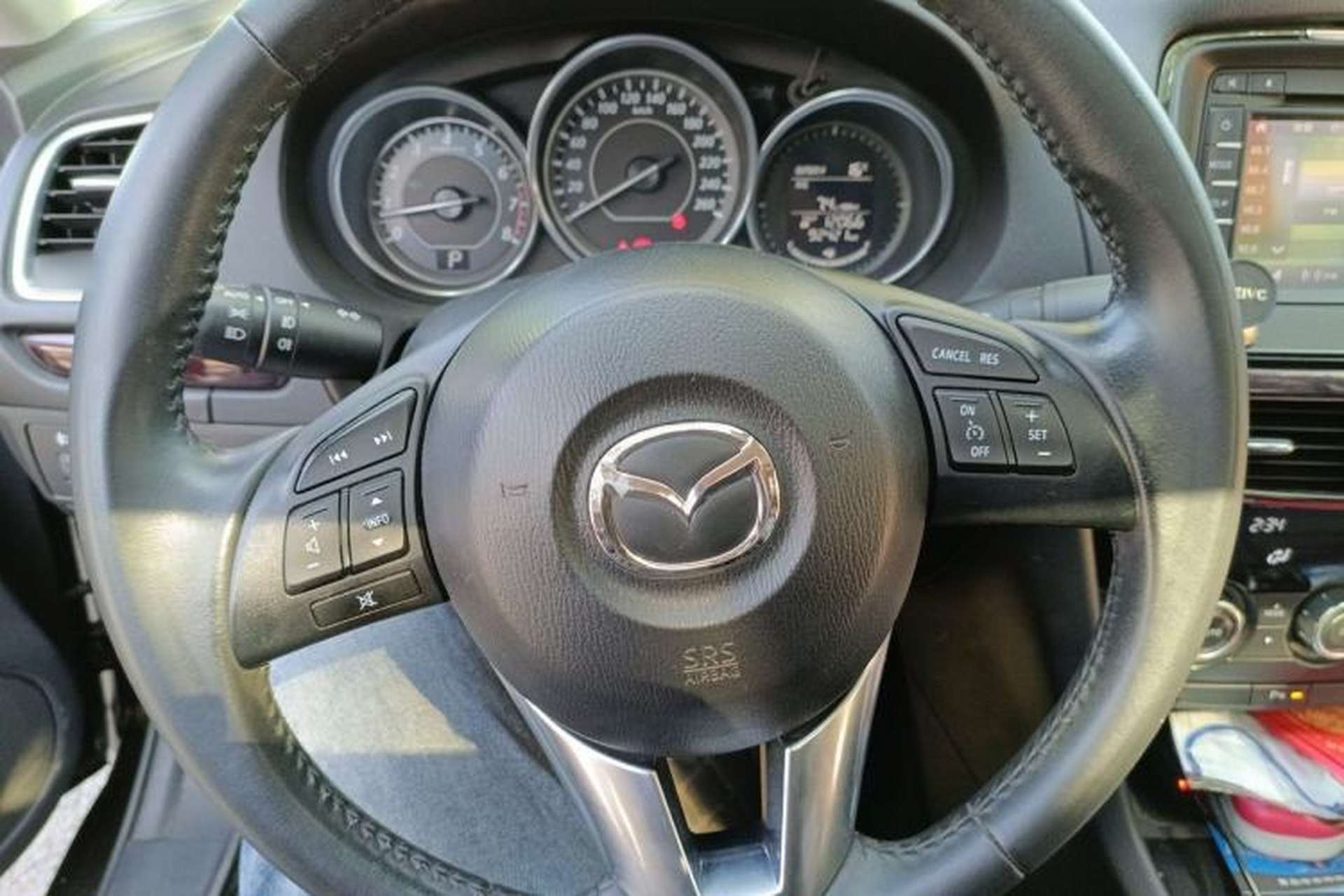 Used Mazda Atenza 2015 2.0L Blue Sky Luxury Edition Steering Wheel
