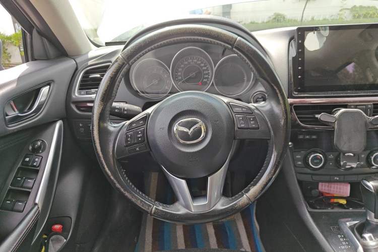 Used Mazda Atenza 2015 2.0L Blue Sky Luxury Edition Steering Wheel