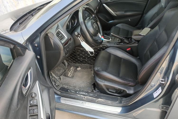 Used Mazda Atenza 2015 2.0L Blue Sky Luxury Edition Driver Seat