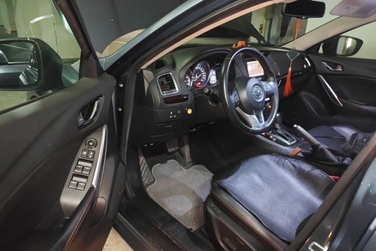 Used Mazda Atenza 2015 2.5L Blue Sky Prestige Edition Driver Seat