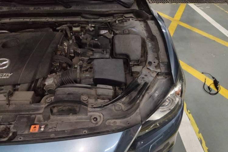 Used Mazda Atenza 2015 2.5L Blue Sky Prestige Edition Engine Bay Left