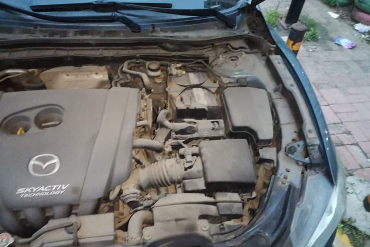 Used Mazda Atenza 2015 2.5L Blue Sky Sport Edition Engine Bay Left
