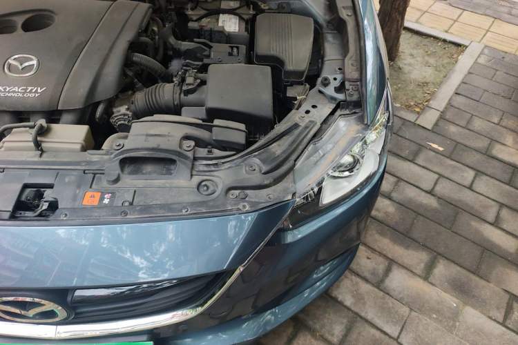 Used Mazda Atenza 2015 2.5L Blue Sky Sport Edition Engine Bay Left