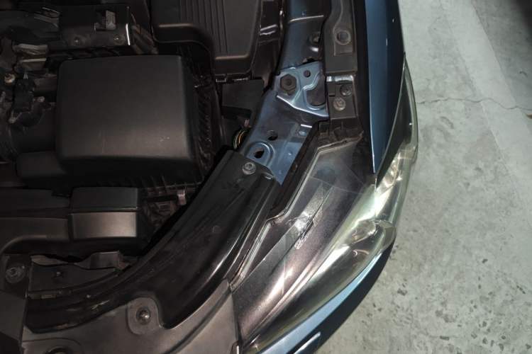 Used Mazda Atenza 2015 2.5L Blue Sky Prestige Edition Engine Bay Left