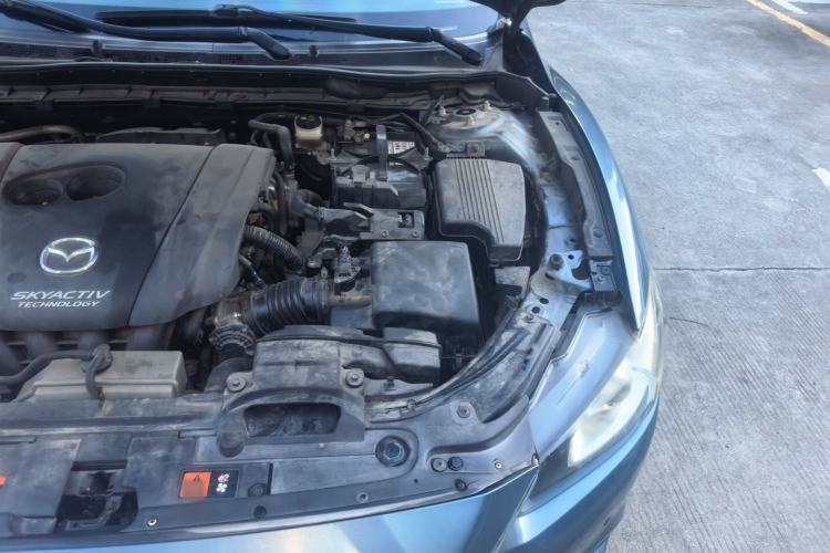 Used Mazda Atenza 2015 2.0L Blue Sky Luxury Edition Engine Bay Left