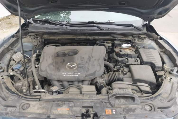 Used Mazda Atenza 2015 2.0L Blue Sky Luxury Edition Engine Bay