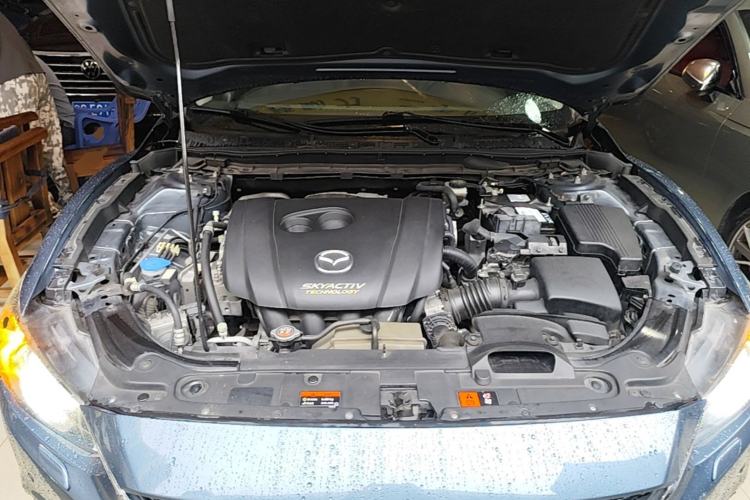 Used Mazda Atenza 2015 2.5L Blue Sky Prestige Edition Engine Bay