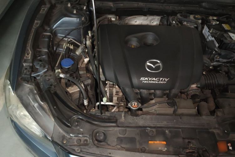 Used Mazda Atenza 2015 2.0L Blue Sky Luxury Edition Engine Bay Right