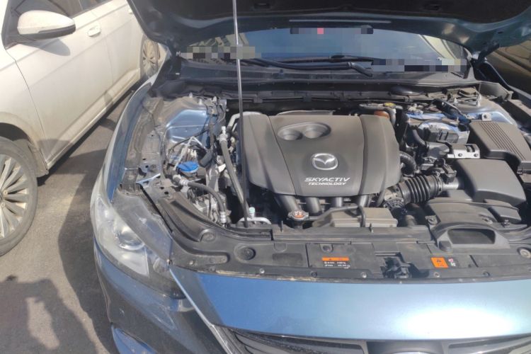 Used Mazda Atenza 2015 2.0L Blue Sky Luxury Edition Engine Bay Right