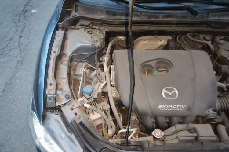 Used Mazda Atenza 2015 2.5L Blue Sky Sport Edition Engine Bay Right