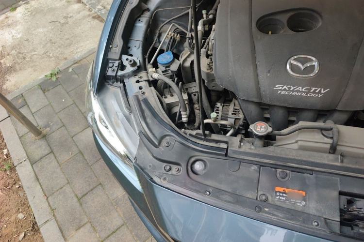 Used Mazda Atenza 2015 2.5L Blue Sky Sport Edition Engine Bay Right
