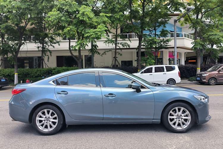 Used Mazda Atenza 2015 2.0L Blue Sky Prestige Edition Exterior 3