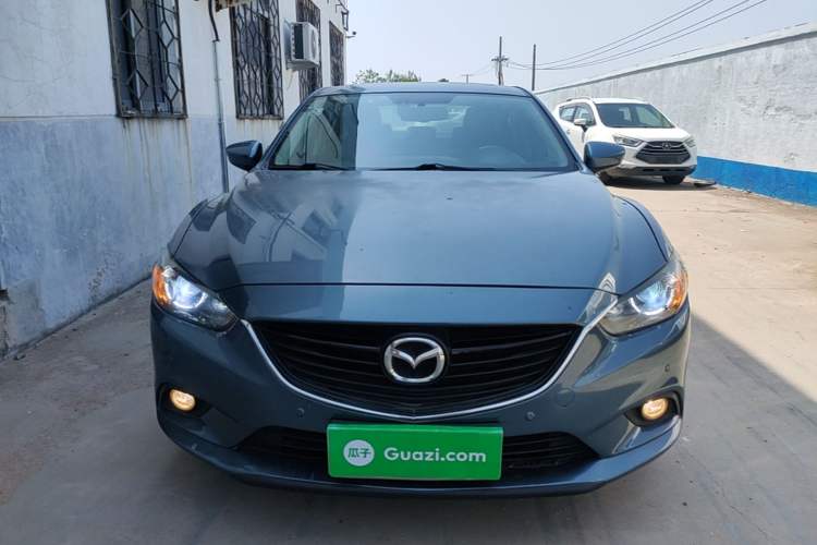Used Mazda Atenza 2015 2.0L Blue Sky Luxury Edition Front