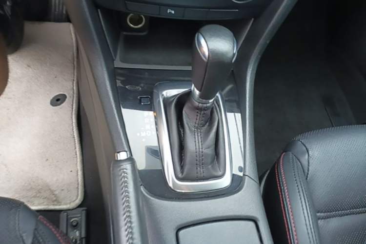 Used Mazda Atenza 2015 2.5L Blue Sky Sport Edition Gear Lever