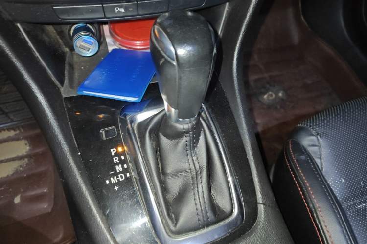 Used Mazda Atenza 2015 2.5L Blue Sky Sport Edition Gear Lever