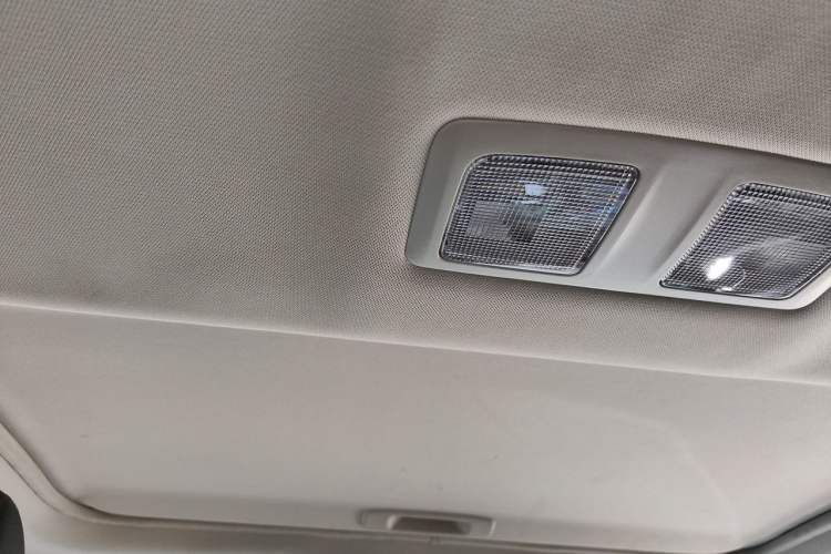 Used Mazda Atenza 2015 2.5L Blue Sky Prestige Edition Headliner