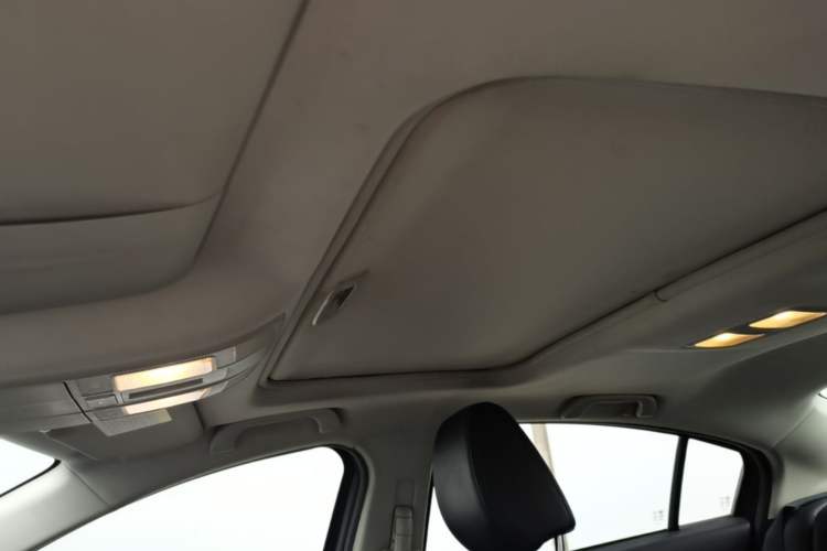 Used Mazda Atenza 2015 2.0L Blue Sky Luxury Edition Headliner